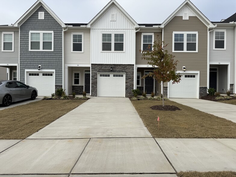 Building Photo - 66 Florida St