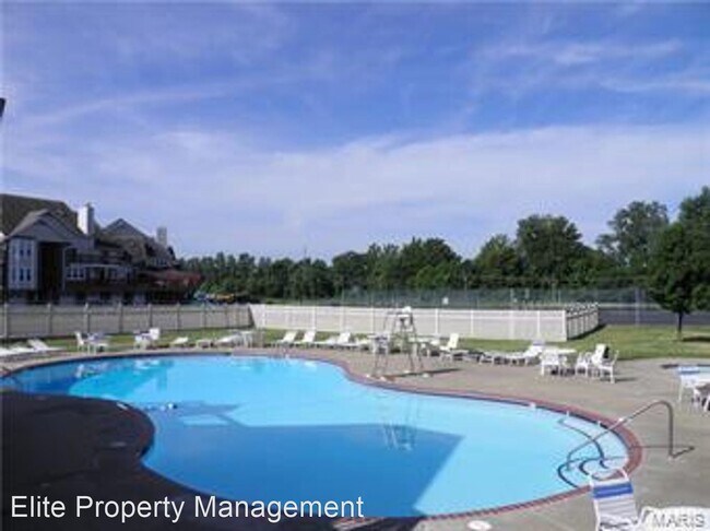 Building Photo - 2 br, 2 bath House - 124 Shirley Ridge #124C