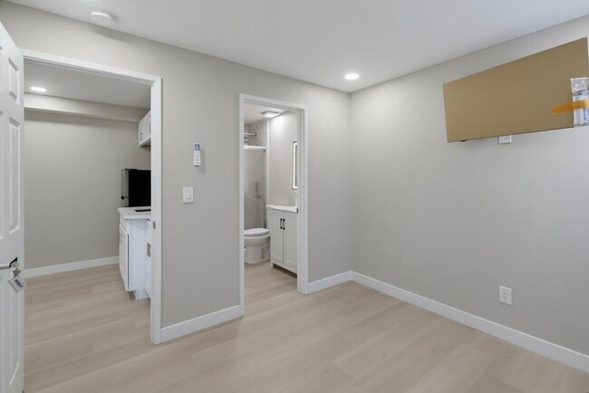 Building Photo - 7993 Montara Ave