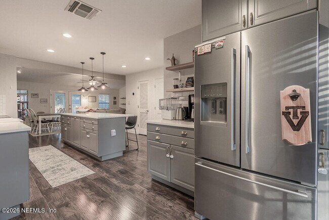 Building Photo - 12041 Wren Hollow Ct