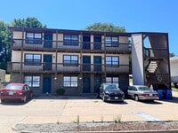 Building Photo - 3713 Randall Dr