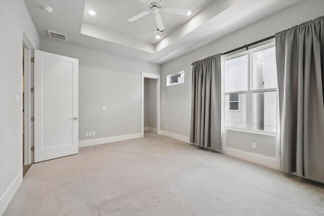 Building Photo - 1621 Wheeler Ave