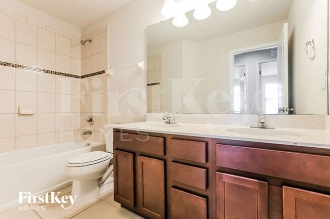 Building Photo - 11231 Hudson Hills Ln