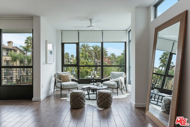 Building Photo - 13045 Pacific Promenade