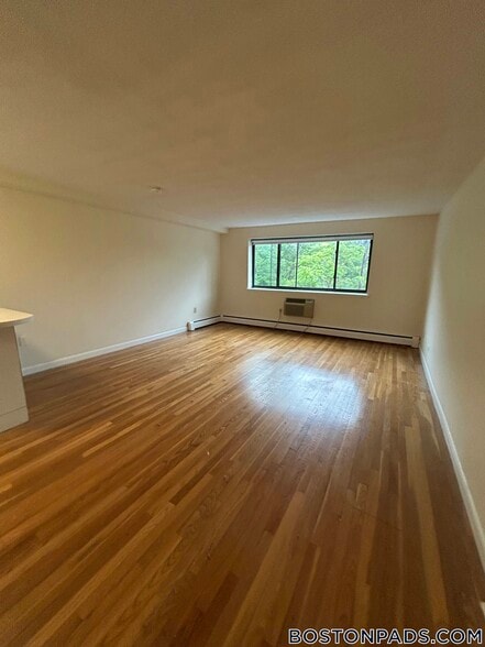 Building Photo - 66 Homer Ave