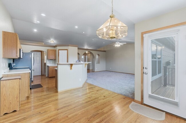 Building Photo - Woodman Hills 4 bdrm rancher