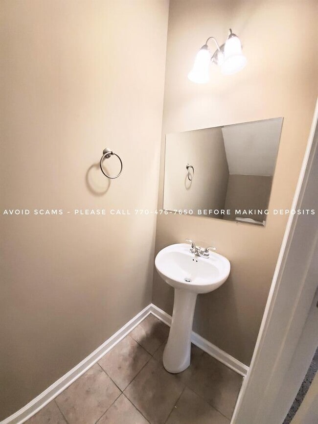 Building Photo - 4153 Park Chase Dr