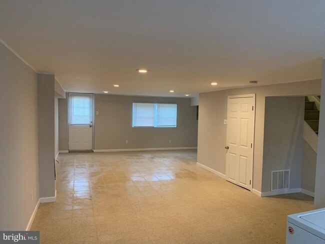 Building Photo - 11710 Lanett Rd