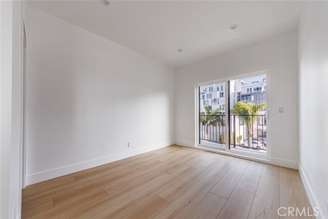 Building Photo - 13461 Beach Ave