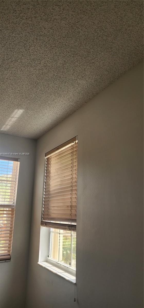 Building Photo - 1411 Barcelona Way