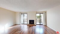 Building Photo - 15215 Magnolia Blvd