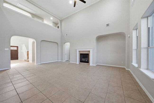 Building Photo - 7404 Journeyville Dr