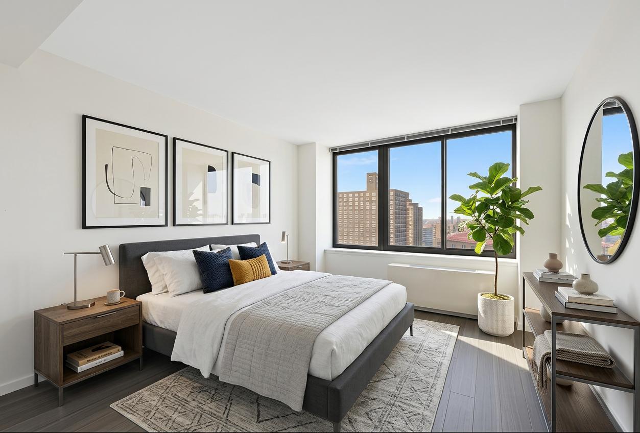 Building Photo - 167 E 71st St