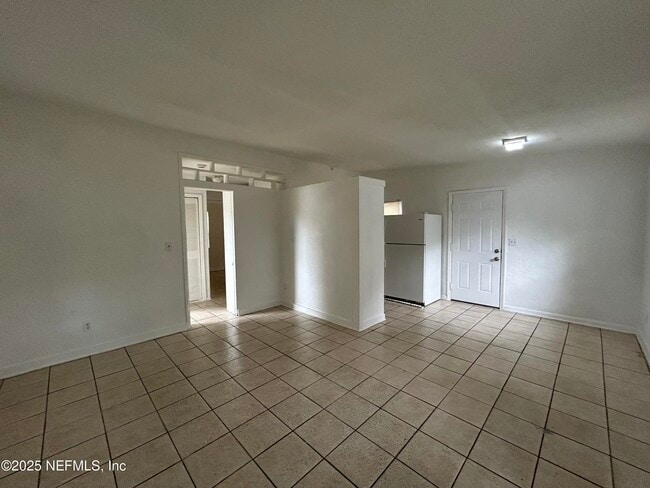 Building Photo - 6701 Ryance Rd