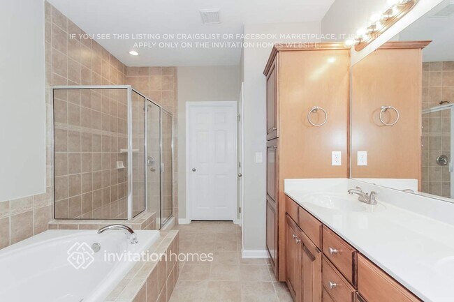 Building Photo - 20276 Amy Lee Dr