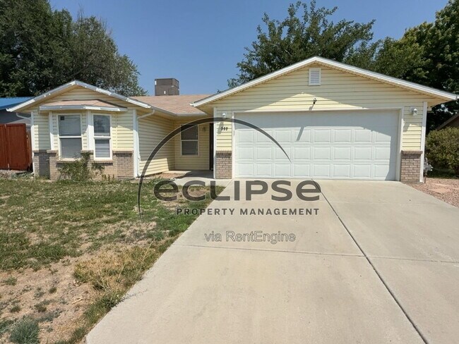 Building Photo - 560 Huntington Point Ln