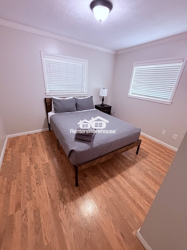 Building Photo - 2555 S 400 E