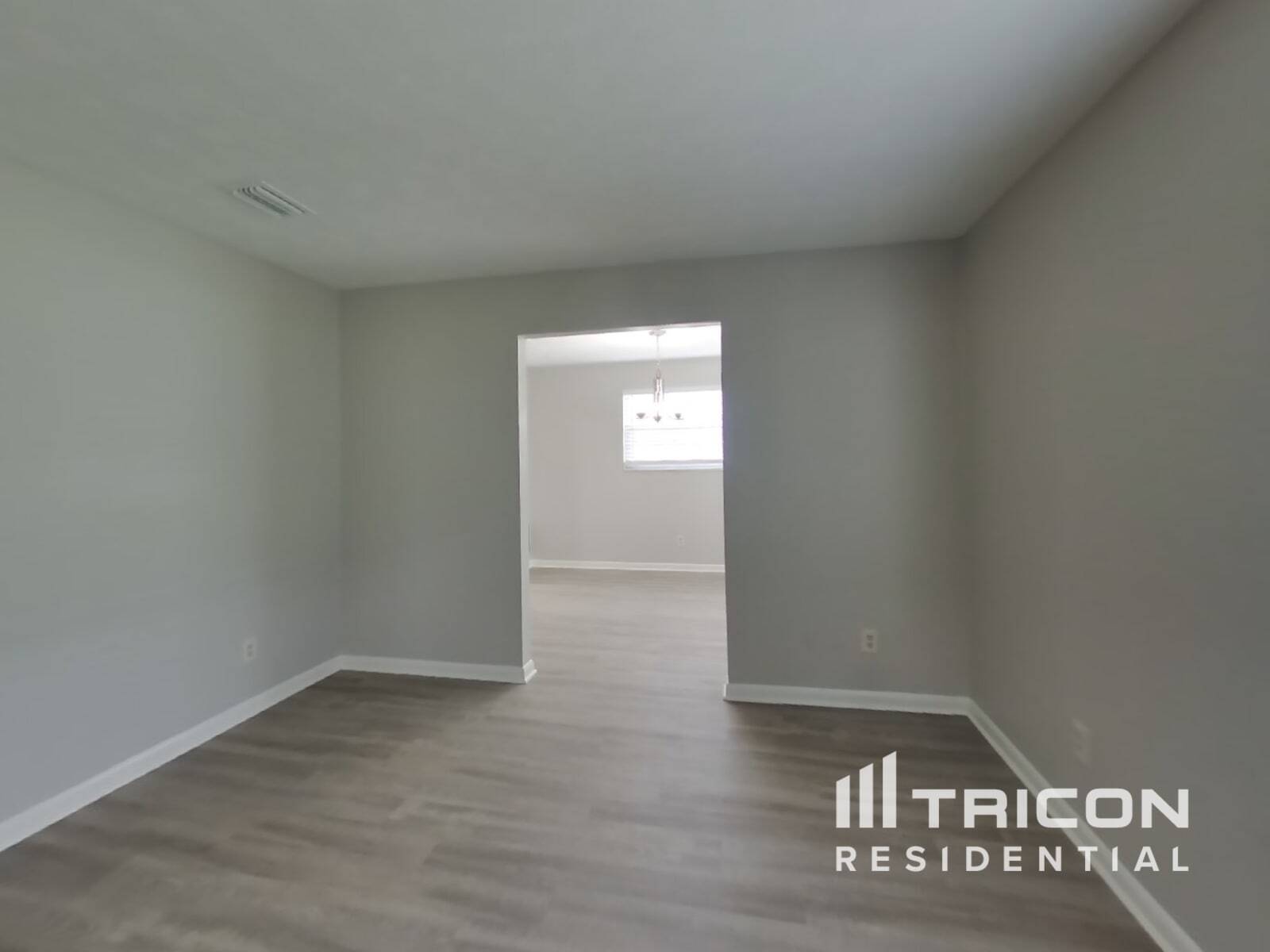 Building Photo - 10769 High Ridge Rd
