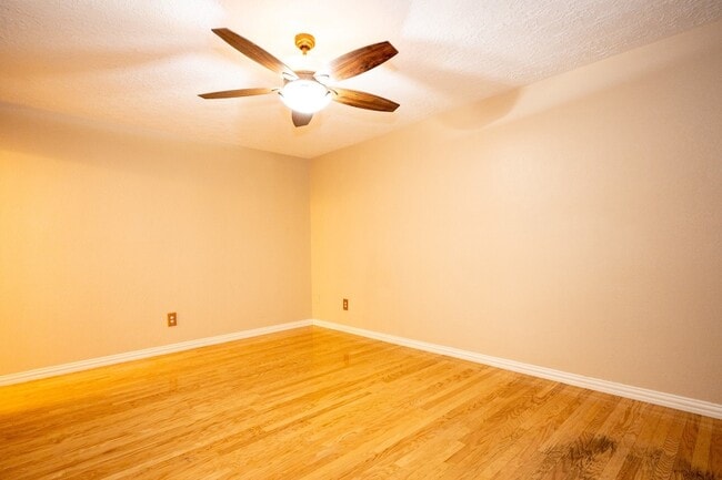 Building Photo - 22811 Elkana Deane Ln