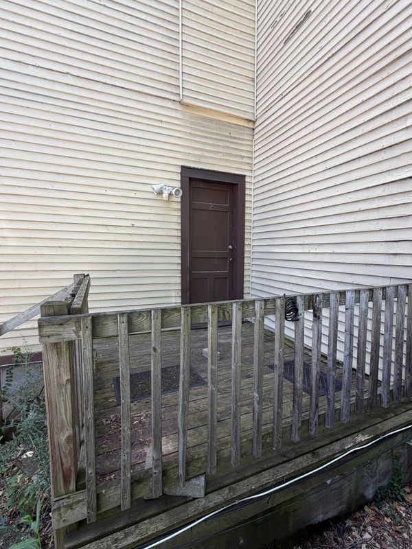Building Photo - 267 W Utica St