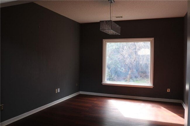 Building Photo - 1251 Green Oak Cir NW