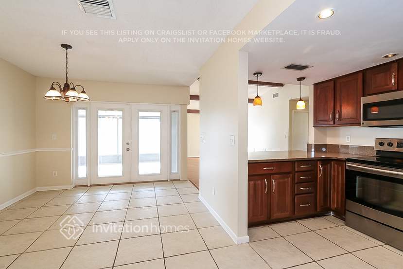 Building Photo - 11377 Brookgreen Dr