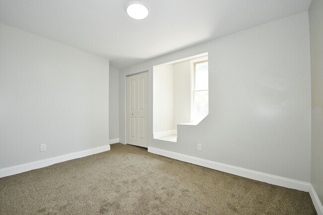 Building Photo - 1103 Crosby St