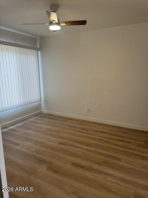 Building Photo - 1818 S River Dr