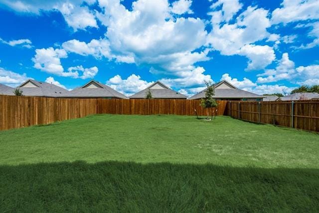 Building Photo - 1833 Lake Grove Dr