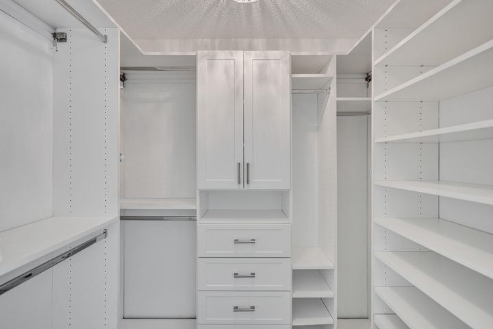 Building Photo - 11175 Jasmine Hill Cir