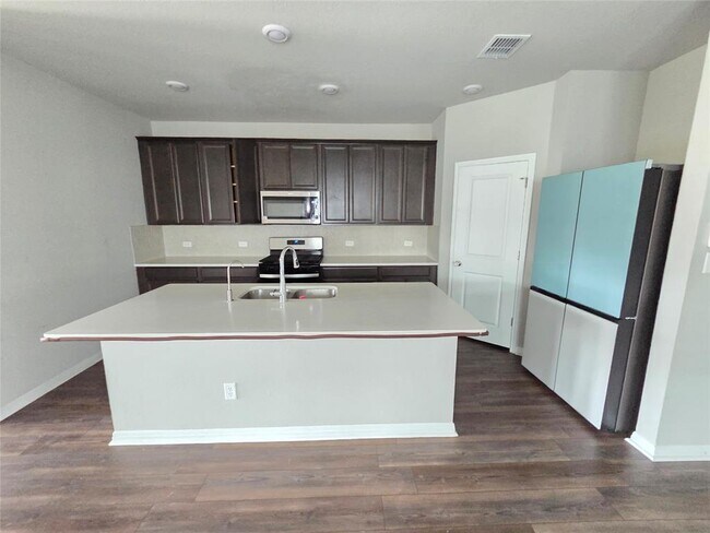 Building Photo - 1604 Homestead Farms Dr