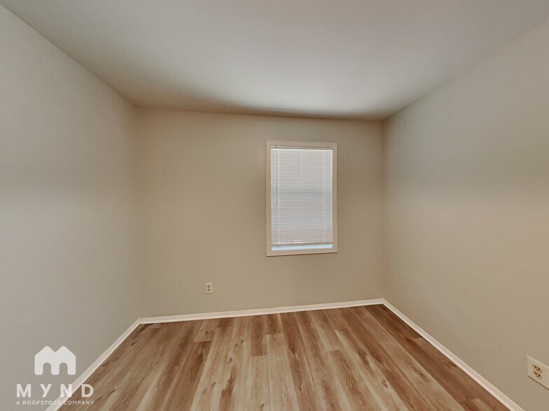 Building Photo - 4126 Berrywood Ave