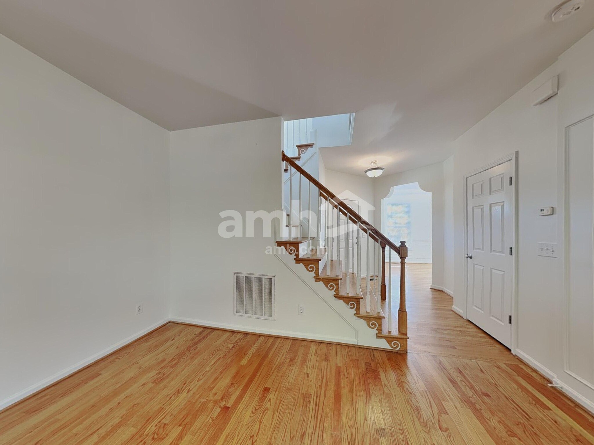 Building Photo - 905 Alba Rose Ln