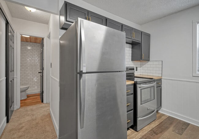 Building Photo - 1129 N 29th St