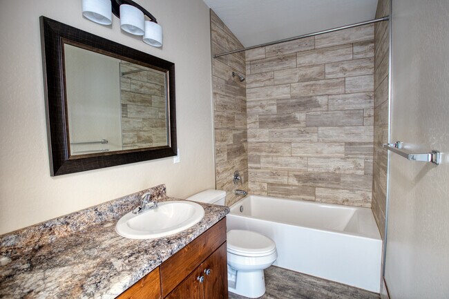 Building Photo - 5554 White Mountain Ave