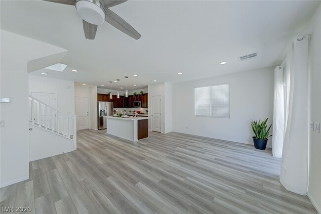 Building Photo - 1110 Cactus Needle Ave
