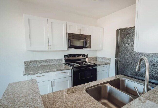 Building Photo - 180 W New York Ave