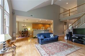 Building Photo - 1635 Reserve Cir