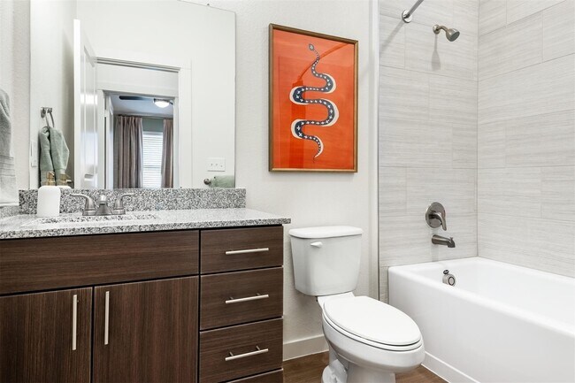 Building Photo - 3901 James Pitts Dr