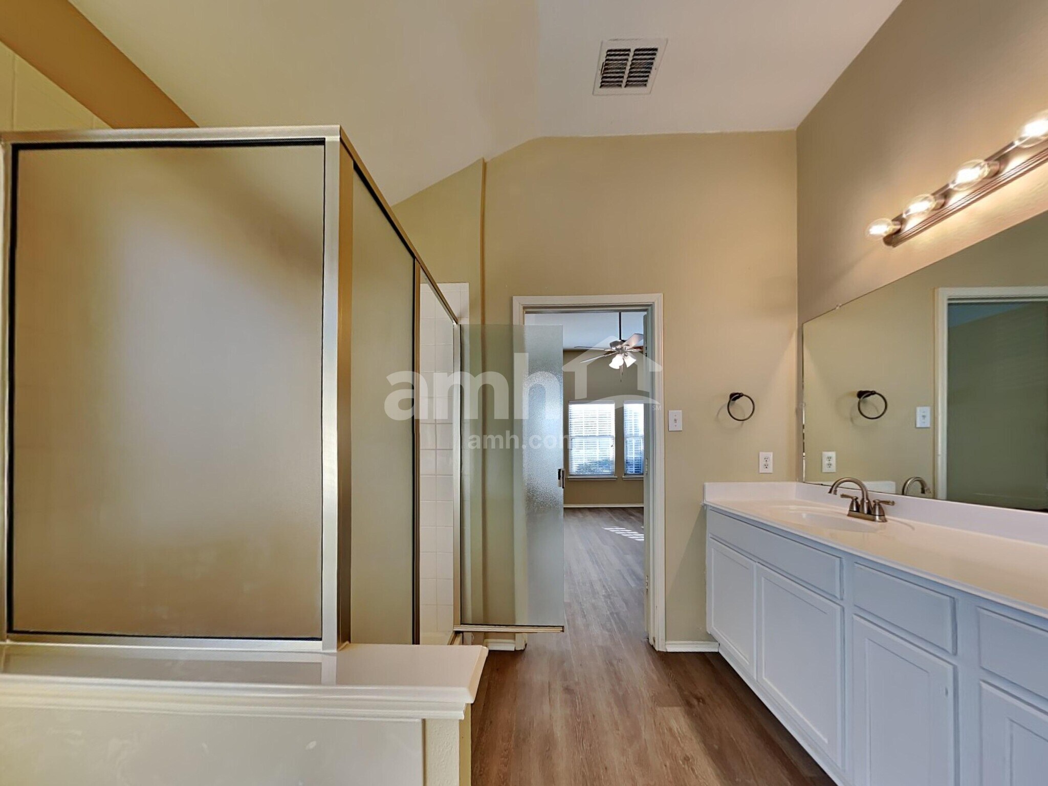 Building Photo - 1349 Illinois Ave