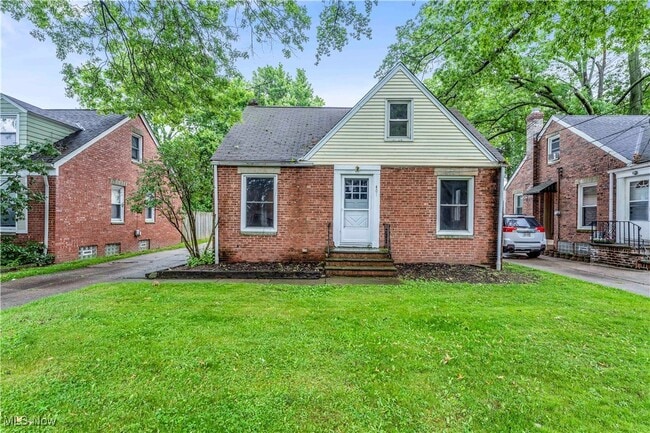 Primary Photo - 401 E 257th St