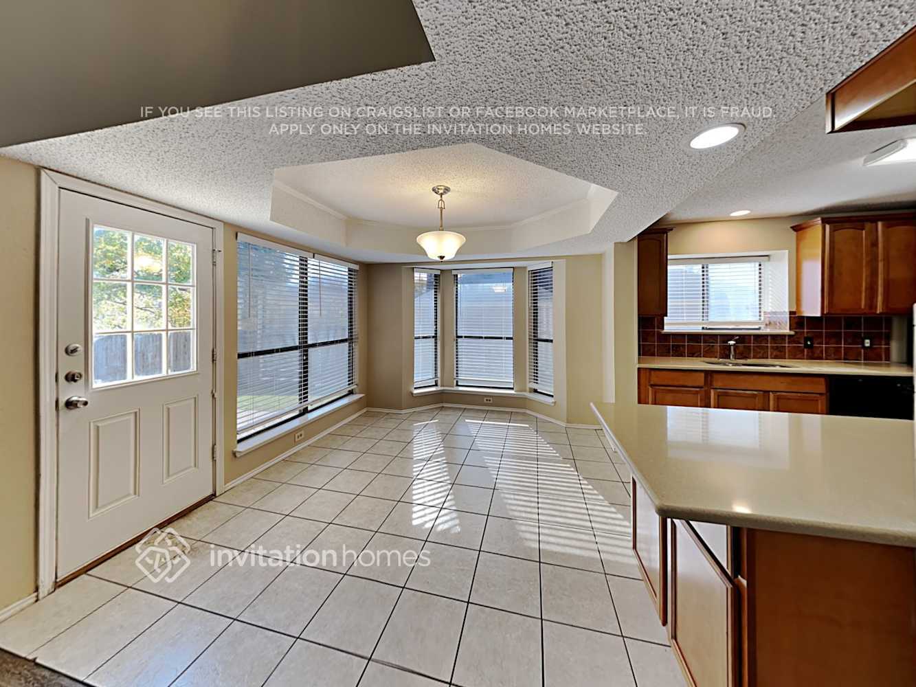 Building Photo - 4364 Bentley Dr