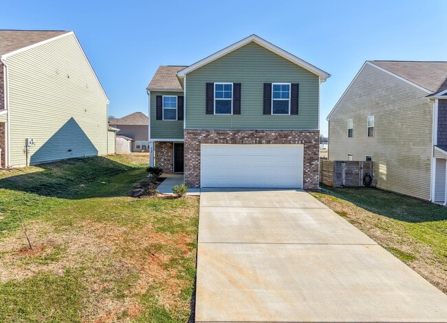 Building Photo - 228 Belle Ct