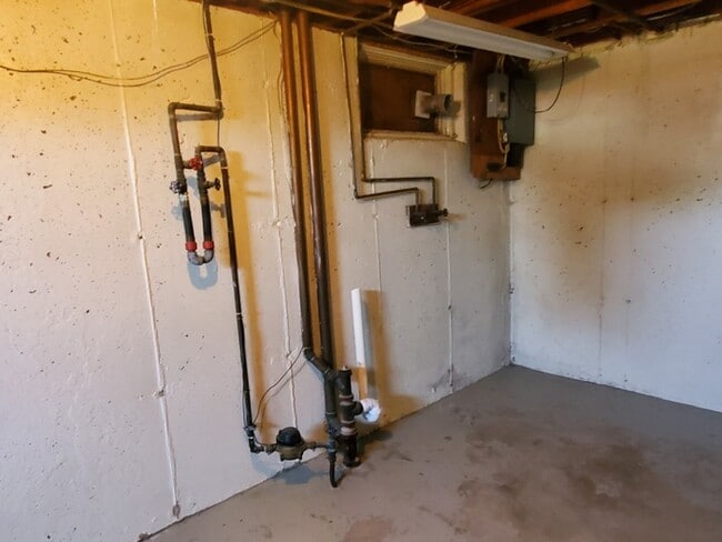 Building Photo - 1414.5 S 14th St