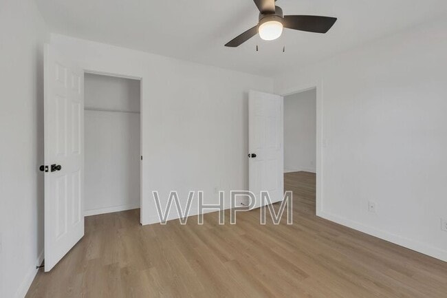 Building Photo - 7208 Melrose Pl