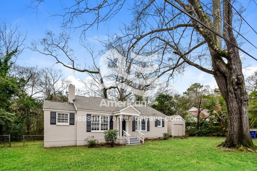 Primary Photo - 761 Portland Ave