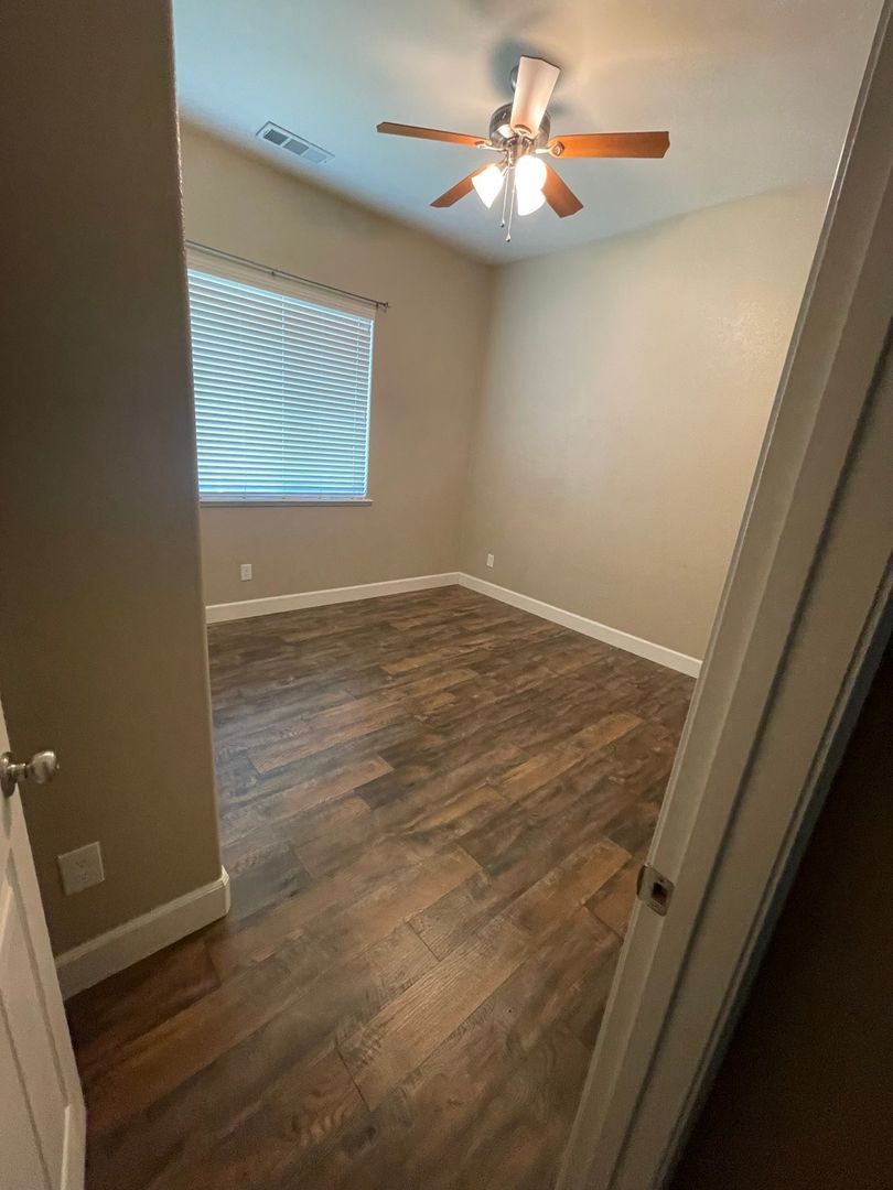 Building Photo - 1210 Wildcat Dr