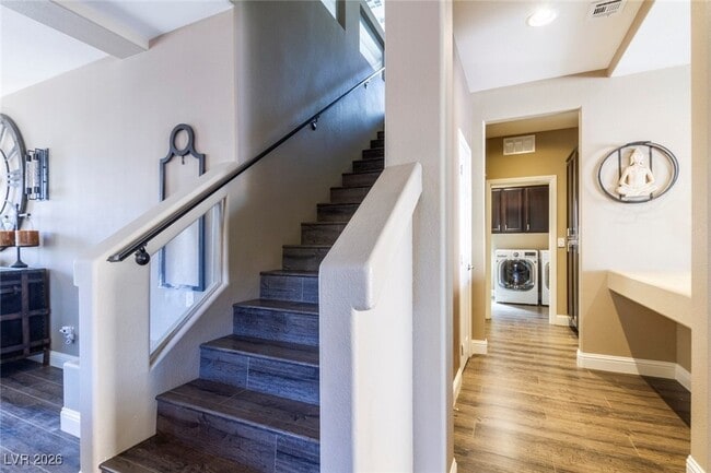 Building Photo - 6314 Sharp Rock Ct