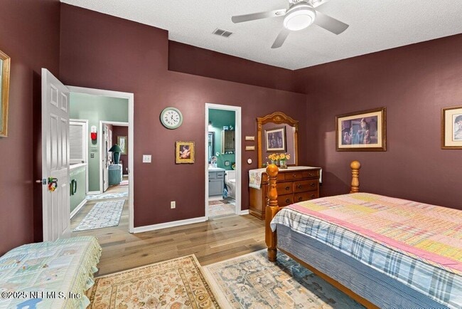 Building Photo - 3519 Rain Forest Dr W