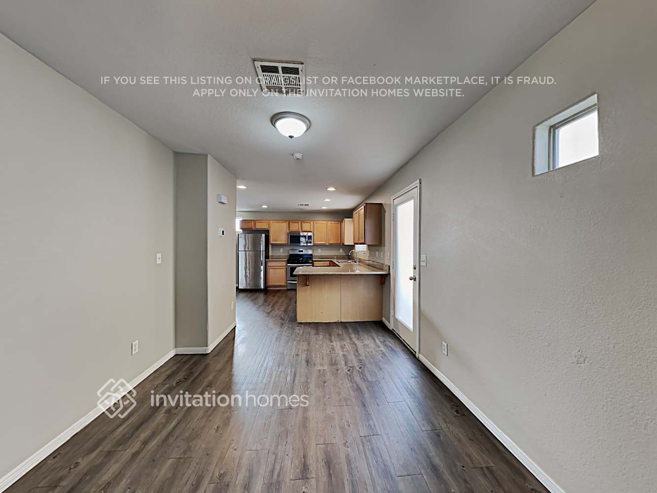 Building Photo - 5213 Los Pinos St